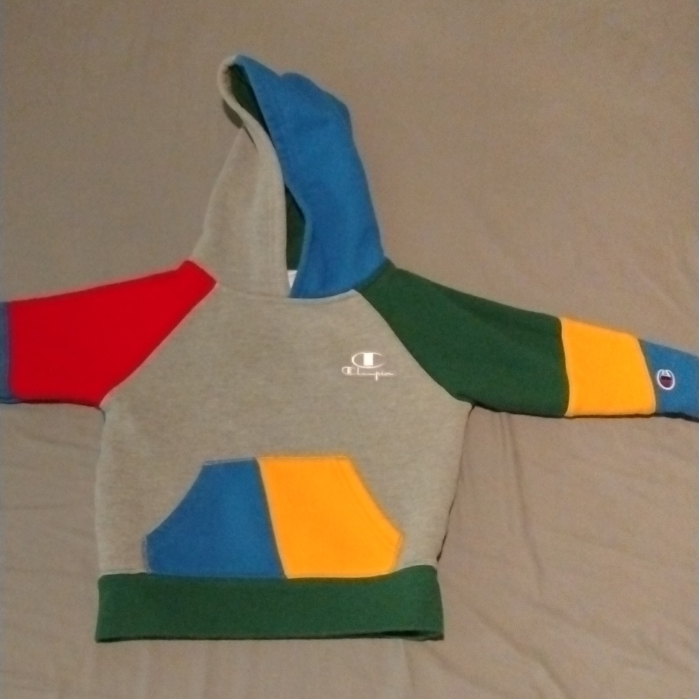 4T Champion multicolored hoodie